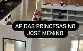 Apartamento Pe na Areia Familiar em Santos